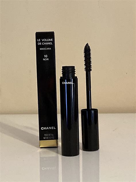 chanel le volume de chanel mascara 10 noir 6g|Chanel le volume mascara review.